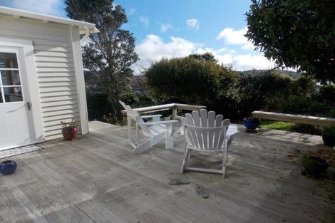 Photo of property in 132 Messines Road, Karori, Wellington, 6012