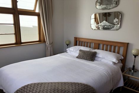 Photo of property in 11-19 Wellington Street, Picton, 7220