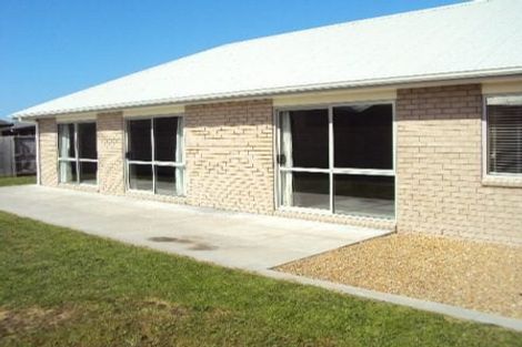 Photo of property in 20 Piwakawaka Court, Rototuna North, Hamilton, 3210