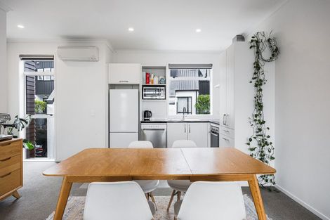 Photo of property in 25 Marine Parade, Hobsonville, Auckland, 0616