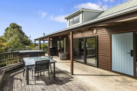 Photo of property in 87 Walton Park Avenue, Fairfield, Dunedin, 9018