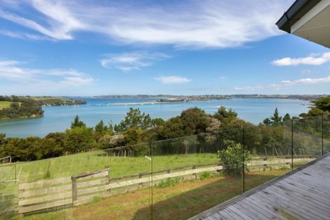 Photo of property in 426 Leigh Road, Whangateau, 0985