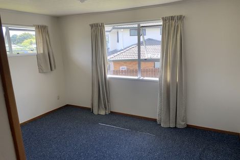 Photo of property in 22 Penfold Place, Henderson, Auckland, 0610