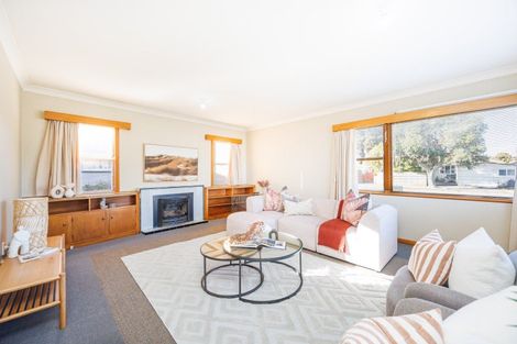 Photo of property in 2 Austin Place, Awapuni, Palmerston North, 4412