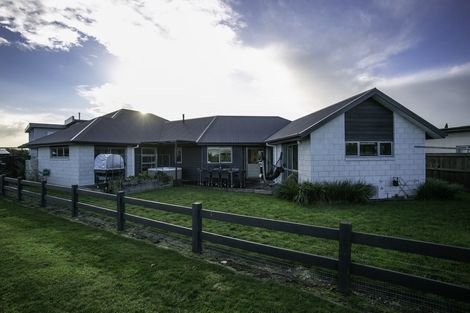 Photo of property in 23 Brancaster Place, Cambridge, 3434