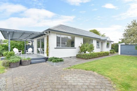Photo of property in 42 Croziers Road, St Albans, Christchurch, 8052
