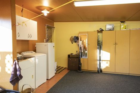 Photo of property in 2a Cambridge Terrace, Taradale, Napier, 4112