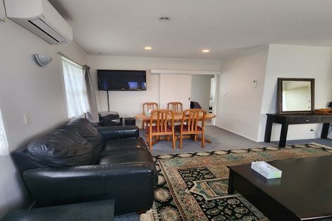 Photo of property in 38a Whiteacres Drive, Sunnyhills, Auckland, 2010