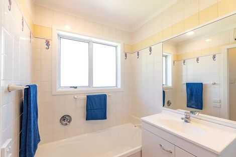 Photo of property in 65 Santa Rosa Avenue, Halswell, Christchurch, 8025