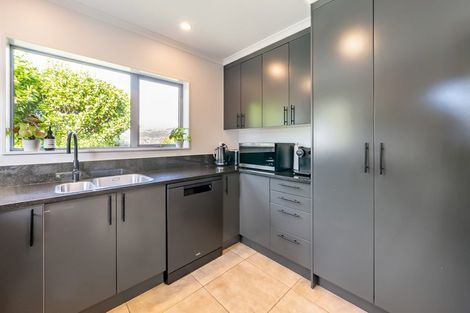 Photo of property in 17 Sumner Terrace, Aotea, Porirua, 5024