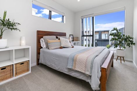 Photo of property in 18 Porowha Road, Westgate, Auckland, 0814