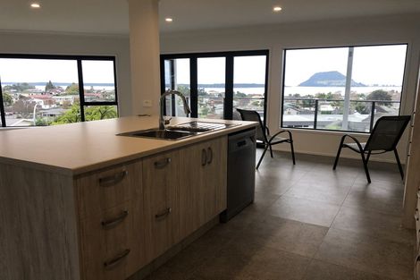 Photo of property in 21 Norton Road, Otumoetai, Tauranga, 3110