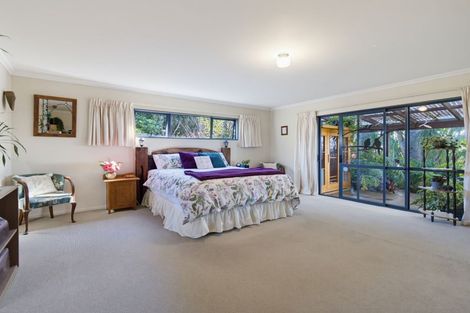 Photo of property in 996 Awhitu Road, Pollok, Waiuku, 2683