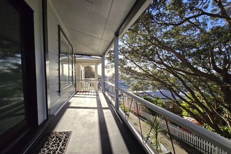 Photo of property in 35 Patanga Crescent, Thorndon, Wellington, 6011