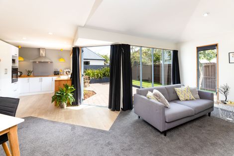 Photo of property in 1/725 Main Road North, Belfast, Christchurch, 8051