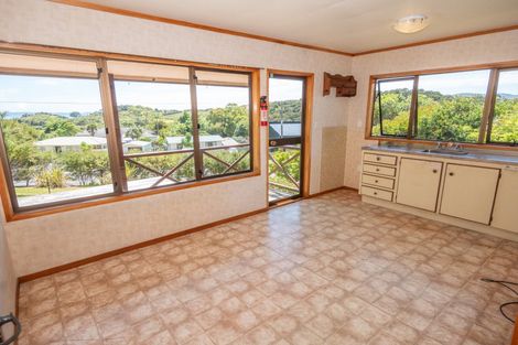 Photo of property in 7 Cable Bay Block Road, Cable Bay, 0420