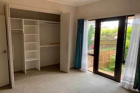 Photo of property in 24 Glenshee Place, Highland Park, Auckland, 2010