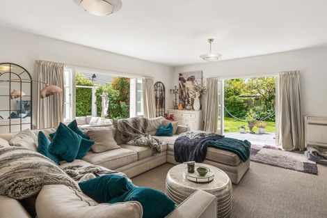 Photo of property in 60 Hamilton Avenue, Ilam, Christchurch, 8041