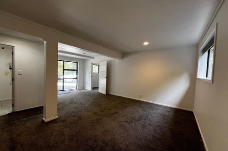 Photo of property in 1/93 Target Road, Totara Vale, Auckland, 0629