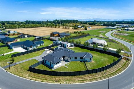 Photo of property in 62 Kingsdowne Drive, West Melton, 7618