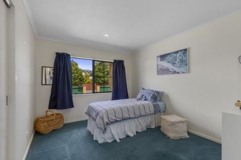 Photo of property in 2/32 Bauchop Road, Waterloo, Lower Hutt, 5011