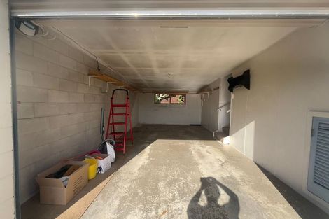 Photo of property in 2/6 Philson Terrace, Browns Bay, Auckland, 0630