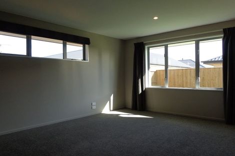 Photo of property in 6 Burford Way, Rolleston, 7615