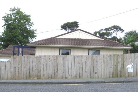 Photo of property in 2/59 Seaview Road, Glenfield, Auckland, 0629