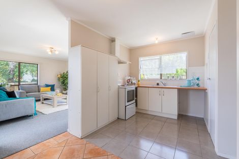 Photo of property in 105 Moire Road, West Harbour, Auckland, 0618