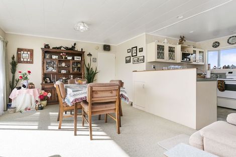 Photo of property in 37 Clarke Avenue, Te Aroha, 3320