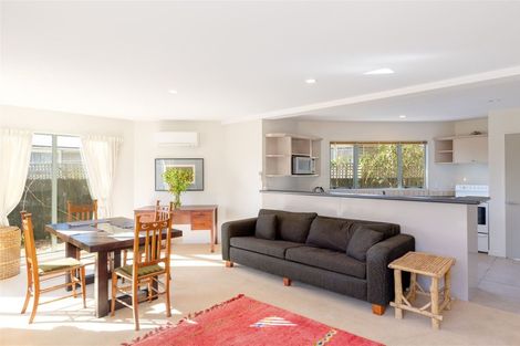 Photo of property in 1/28 Derby Street, St Albans, Christchurch, 8014