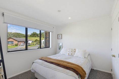Photo of property in 10 Sams Way, Raumati South, Paraparaumu, 5032