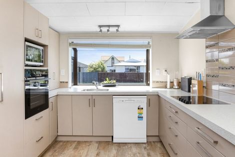 Photo of property in 36 Ryan Crescent, Greenmeadows, Napier, 4112