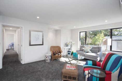 Photo of property in 8 Mcfaddens Road, St Albans, Christchurch, 8052