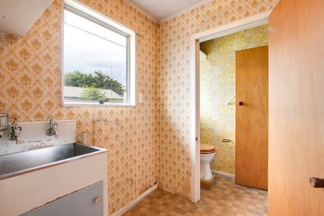 Photo of property in 2 Cabot Place, Flaxmere, Hastings, 4120