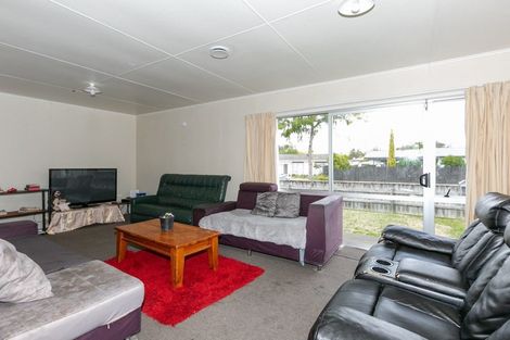 Photo of property in 24 Columbus Crescent, Flaxmere, Hastings, 4120