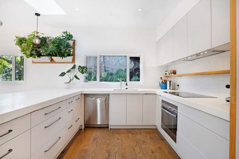 Photo of property in 78 Palmerston Road, Birkenhead, Auckland, 0626