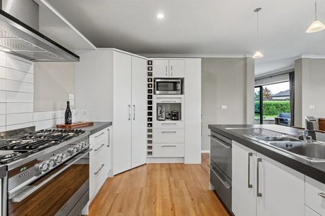 Photo of property in 3 Rossington Drive, West Melton, 7618