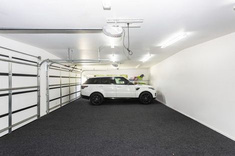 Photo of property in 107 Gardiners Road, Harewood, Christchurch, 8051