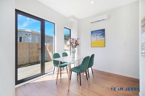 Photo of property in 3/32 Sunlands Drive, Manurewa, Auckland, 2102