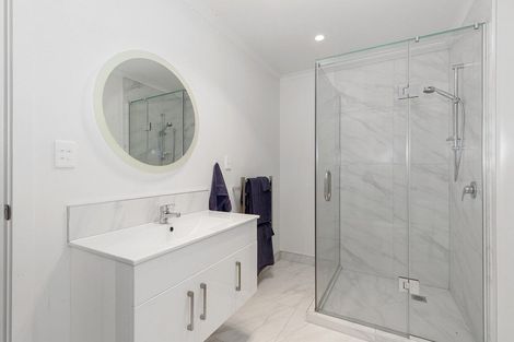 Photo of property in 2/29 May Street, Hamilton East, Hamilton, 3216