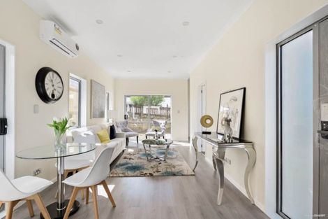 Photo of property in 47b Senator Drive, Manurewa, Auckland, 2105