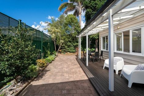 Photo of property in 24 Anne Street, Devonport, Auckland, 0624