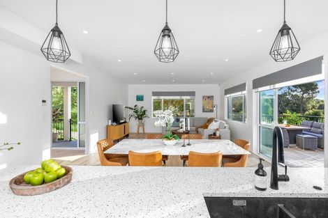 Photo of property in 29a Kimberly Grove, Greenhithe, Auckland, 0632