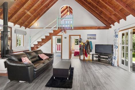 Photo of property in 21 Waimanu Place, Point Wells, Warkworth, 0986