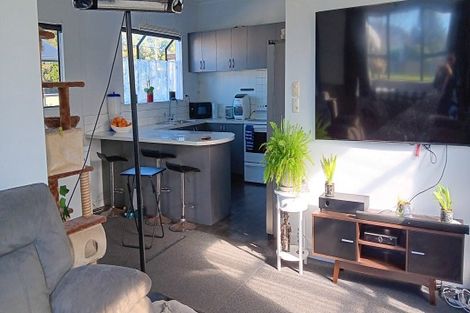 Photo of property in 9 Menzies Street, Westport, 7825