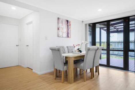 Photo of property in 8 Marengo Parkway, Takanini, 2112