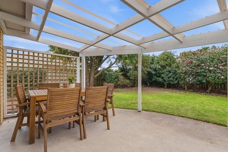 Photo of property in 8 Evergreen Glade, Papamoa Beach, Papamoa, 3118