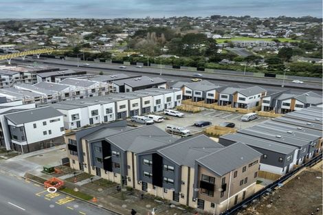 Photo of property in 17/36 Westgate Drive, Westgate, Auckland, 0614