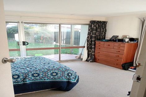 Photo of property in 6 Wadeley Road, Ilam, Christchurch, 8041